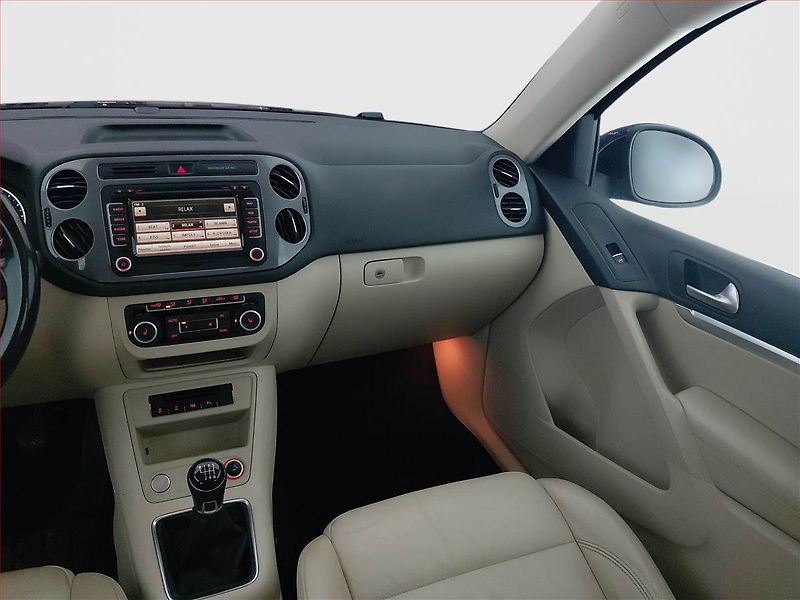 Volkswagen Tiguan (2011) Exclusive 2.0 TDI, Kůže, Navi - fotka 8 z 21