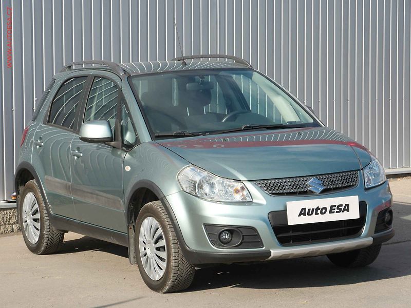 Suzuki SX4 (2011) 1.6 VVT 4x4, AC, park.asist - fotografie inzerátu