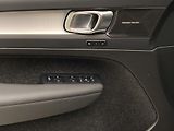 Volvo XC40 B3 PLUS BLACK EDITION AUT CZ - náhled 29