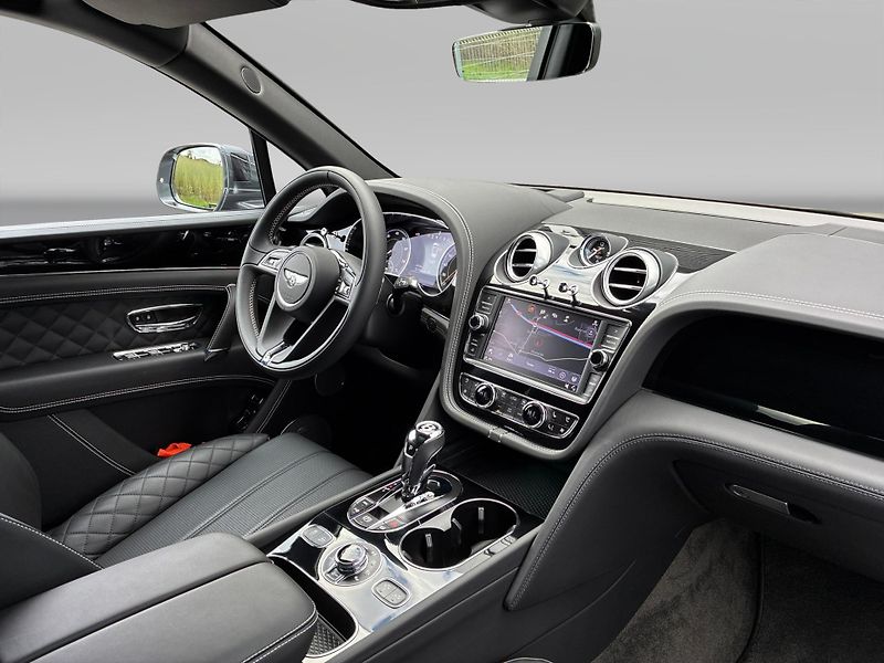 Bentley Bentayga W12 - fotka 10 z 14