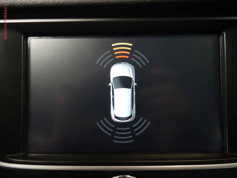 Opel Grandland X (2018) 1.6CDTi, LED - fotka 15 z 22