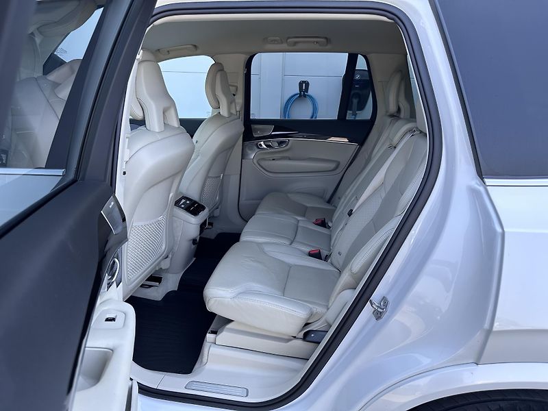 Volvo XC90 D5 AWD Inscription Polestar - fotka 8 z 29