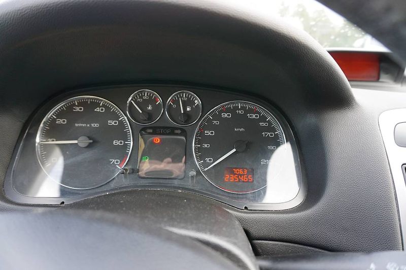 Peugeot 307 (2006) 307 1,6 - fotka 14 z 22