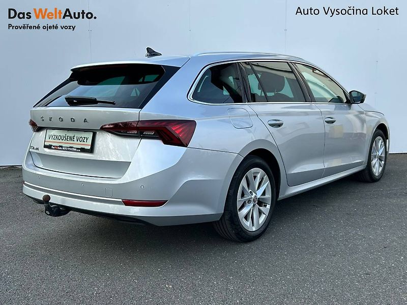 Škoda Octavia (2023) 2.0TDI DSG 110 kW TAŽNÉ Head U - fotka 2 z 35