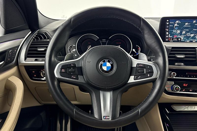 BMW X3 xDrive30d - fotka 21 z 24
