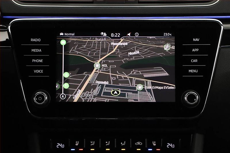 Škoda Superb (2021) Laurin&Klement 2.0 TDI - fotka 12 z 24