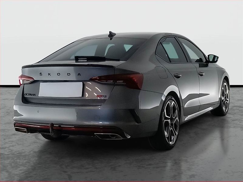 Škoda Octavia (2023) RS 2.0 TSI - fotka 5 z 17