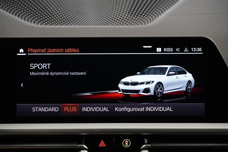 BMW Řada 3 M340XD,HUD,H/K,CARBON STŘECHA - fotka 37 z 40