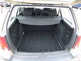 Volkswagen Golf (2003) 1.6 16V, ČR, AC, tažné - náhled 7