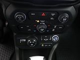 Jeep Renegade 1,3 Turbo 96kW PHEV eAWD Aut. - náhled 23