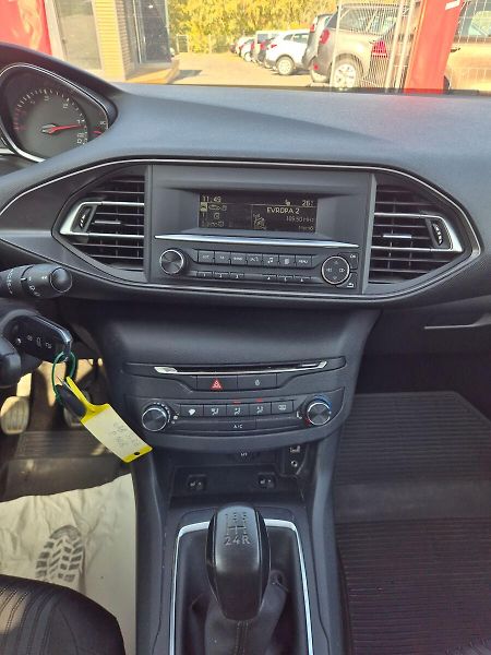 Peugeot 308 1.6HDi 73kw, tažné, ČR, 2.maji - fotka 14 z 19