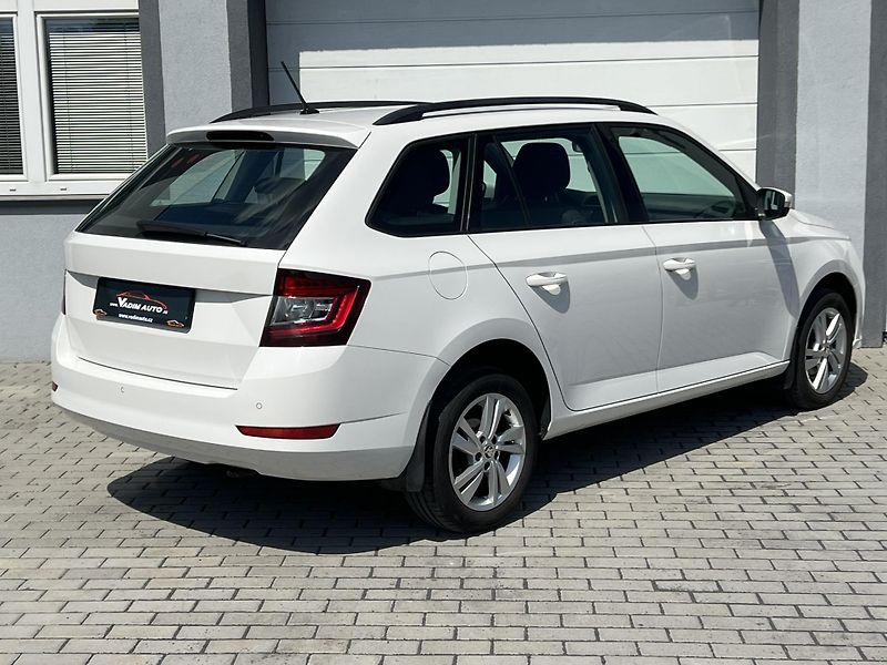 Škoda Fabia (2022) 1.0 TSI 70KW STYLE ČR 1MAJITEL - fotka 4 z 16