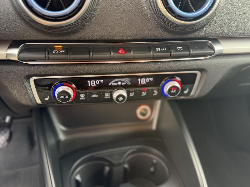 Audi A3 1.4 Tfsi - fotka 9 z 10