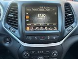 Jeep Cherokee 2.2 CRD 4x4/147kW/Automat/1MAJ - náhled 27
