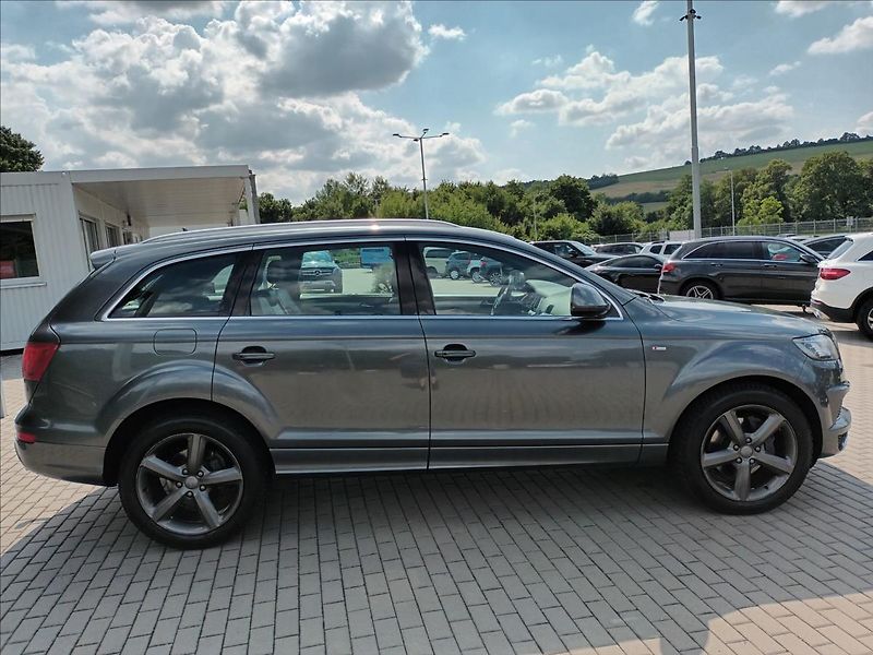 Audi Q7 3,0 TDI,150KW,ČR,S-LINE,TAŽNÉ, - fotka 4 z 41