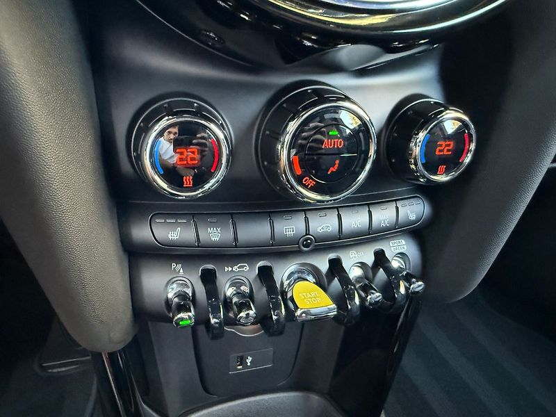 Mini Ostatní SE 135 kW ACC / Tepelné čerpad - fotka 19 z 31