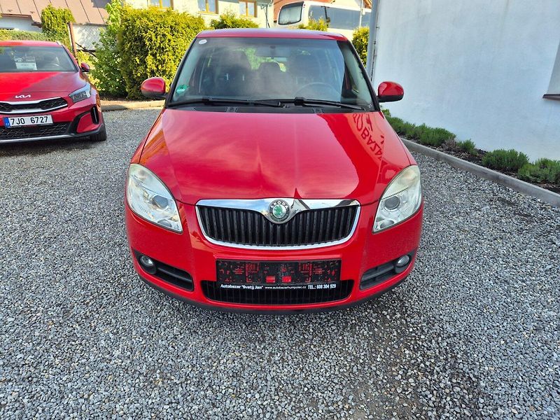 Škoda Fabia (2008) 1.9 TDI ROZVODY TOP - fotka 9 z 35