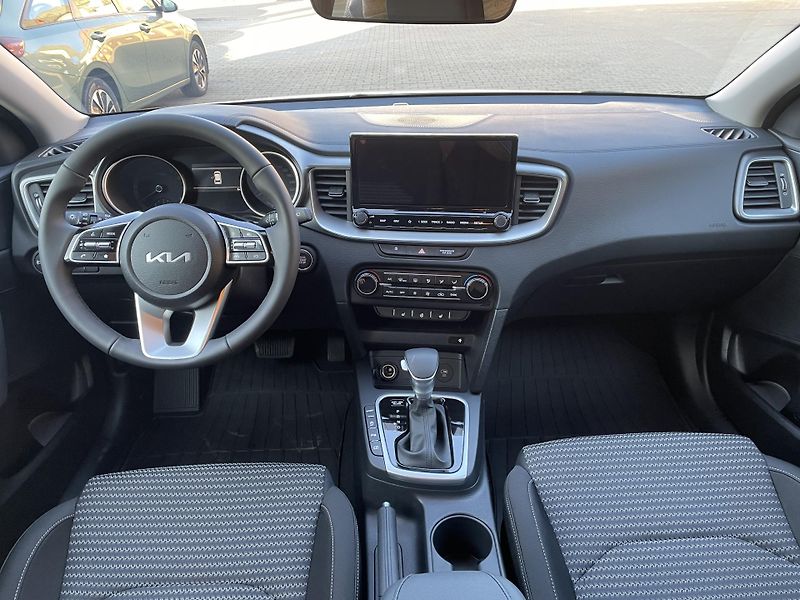 Kia Ceed SW (2025) TOP+Business