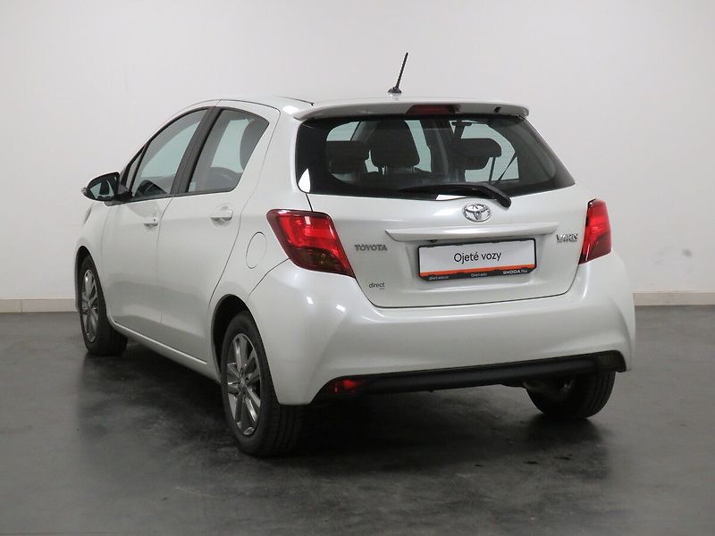 Toyota Yaris - fotka 7 z 23