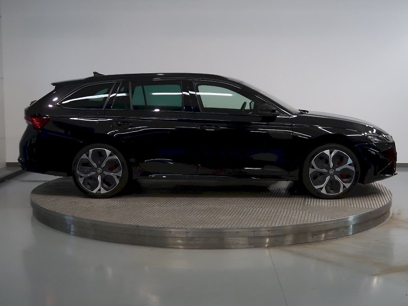 Škoda Octavia (2026) RS 2.0TSI 195KW DSG CANTON - fotka 8 z 49