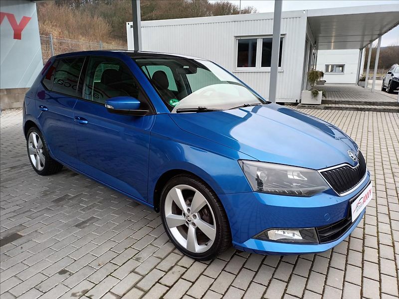 Škoda Fabia 1,2 TSI,STYLE,SERVISKA,PANO - fotka 3 z 43