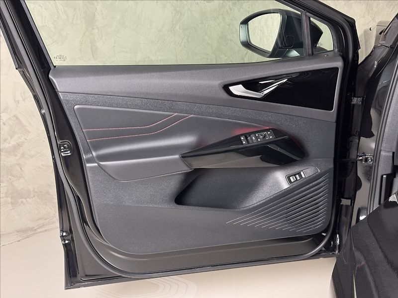Volkswagen ID.4 4x4 GTX Pro IQ Light Assist - fotka 20 z 49