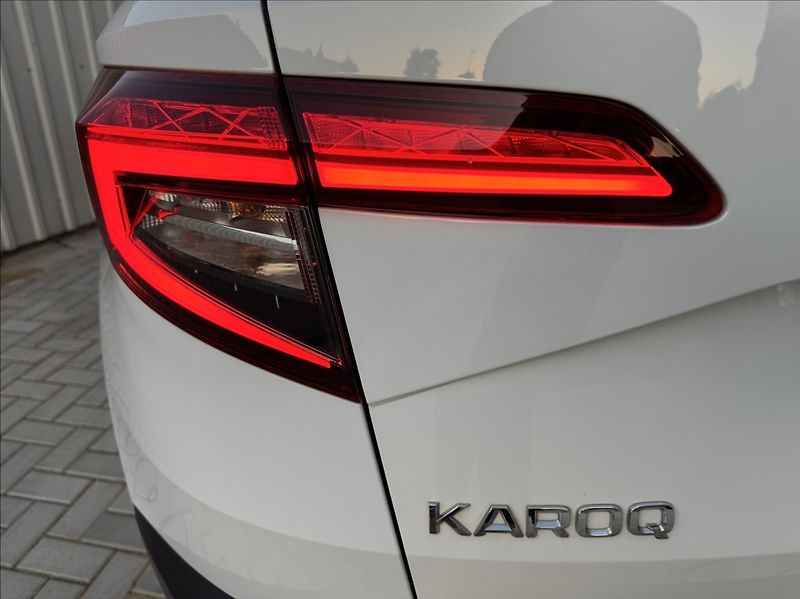 Škoda Karoq 1,5 TSI STYLE DPH 1maj původČR - fotka 15 z 50