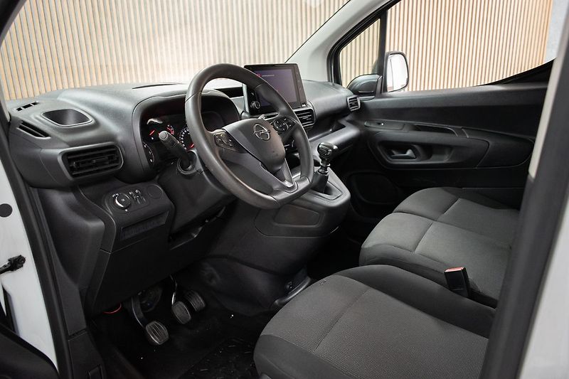Opel Combo 1.5 CDTi TAŽNÉ*VESTAVĚNÁ DÍLNA - fotka 7 z 31