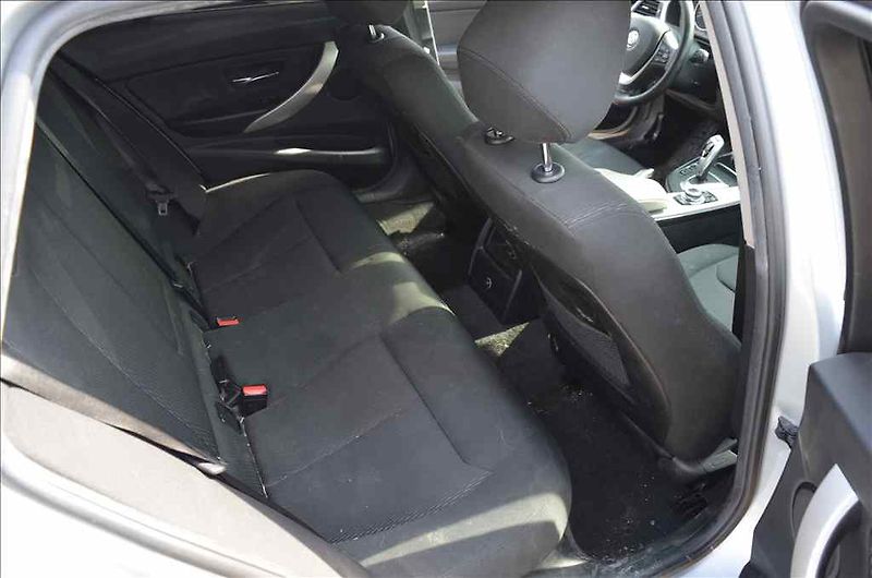 BMW Ostatní (2016) 316D TOURING AT - fotka 20 z 24