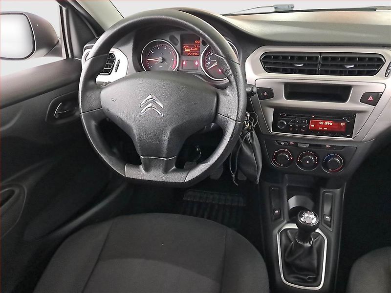Citroën C-Elysée (2018) 1.2 PureTech, ČR,1.maj - fotka 7 z 16