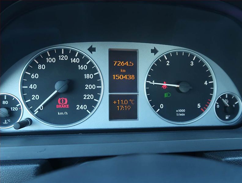 Mercedes-Benz Třídy B (2011) B 180 CDI - fotka 11 z 15