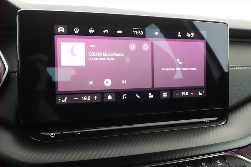 Škoda Octavia (2025) 1.5 eTSI mHEV, SPORTLINE - fotka 9 z 21