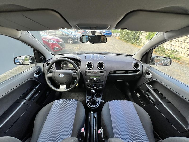 Ford Fusion 1.4i 16v KLIMATIZACE PŮVOD ČR - fotka 17 z 36