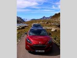 Grimsel Pass, v pozadí parádní Furka Pass
