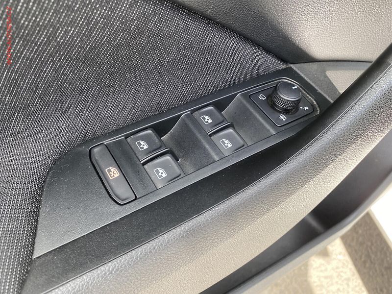 Škoda Scala (2023) 1.0 TSi, 1.maj,ČR, Style - fotka 13 z 19