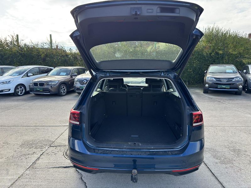 Volkswagen Passat - fotka 8 z 10