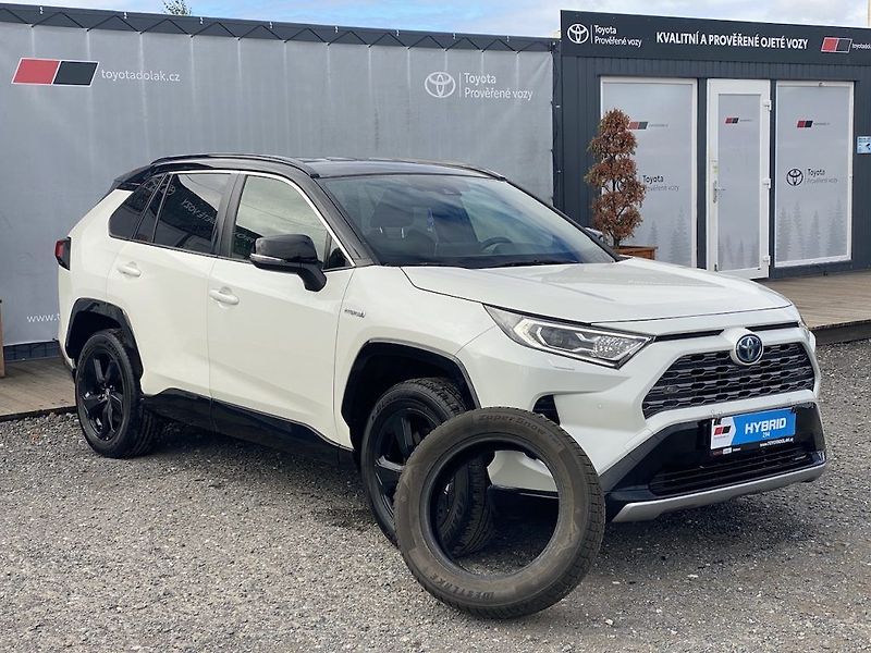 Toyota RAV4 2.5HSD, ČR, Selection, 4x4 - fotka 1 z 18