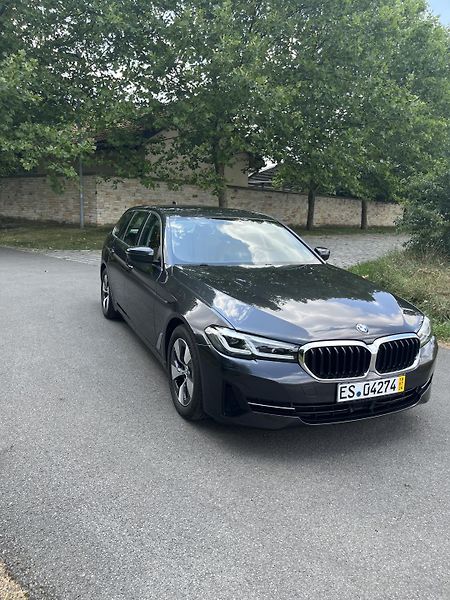 BMW Řada 5 (2021) 778015955 - fotka 1 z 11