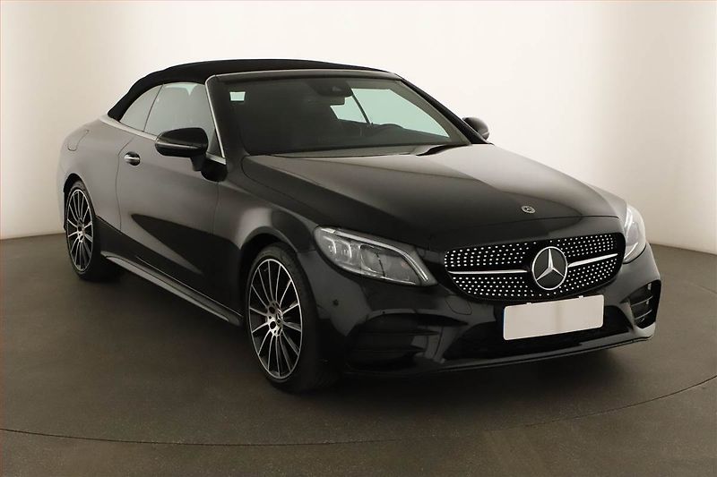 Mercedes-Benz Třídy C (2021) C 300 - fotka 19 z 22