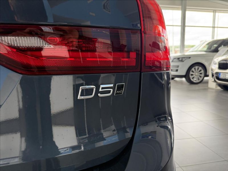 Volvo V90 2,0   173kW,CROSSCOUNTRY,SERVI - fotka 34 z 35