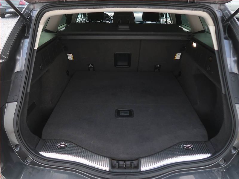 Ford Mondeo (2015) 1.5 TDCi, Navi, Tempomat - fotka 13 z 18
