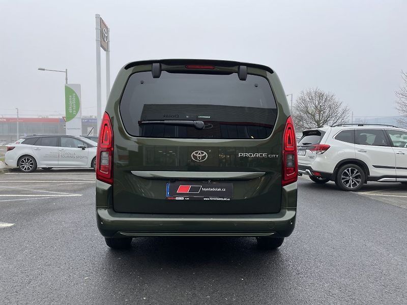Toyota ProAce City Verso 1.5 6MT Family ODBĚR 11/2026 - fotka 4 z 30