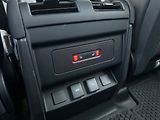 Land Rover Defender SE, 360°, Ventilace, TZ - náhled 17