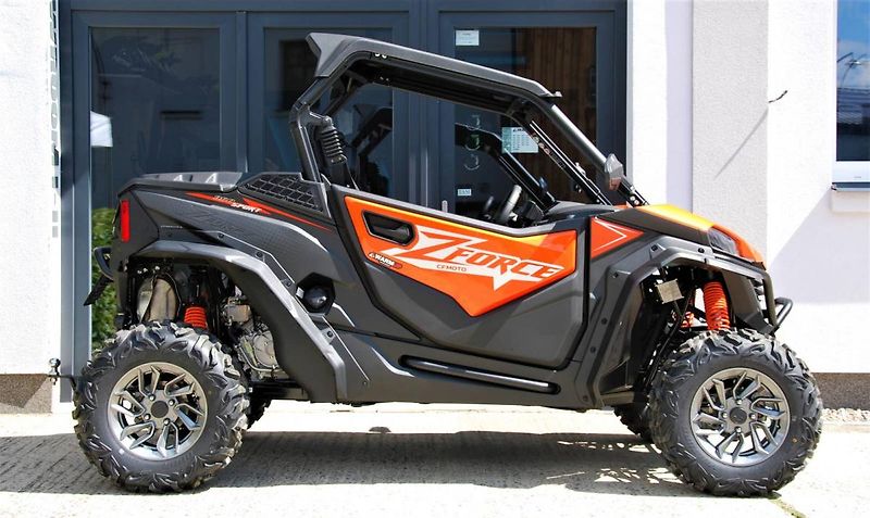 CFMOTO (2026) Gladiator Z950 Sport ORANGE - fotka 2 z 20