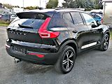 Volvo XC40 (2022) 1.5 T3 R-DESIGN Aut. - náhled 3