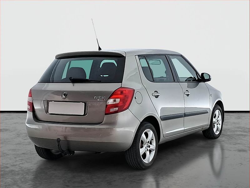 Škoda Fabia (2009) 1.2 12V, nová STK, Tažné - fotka 5 z 13