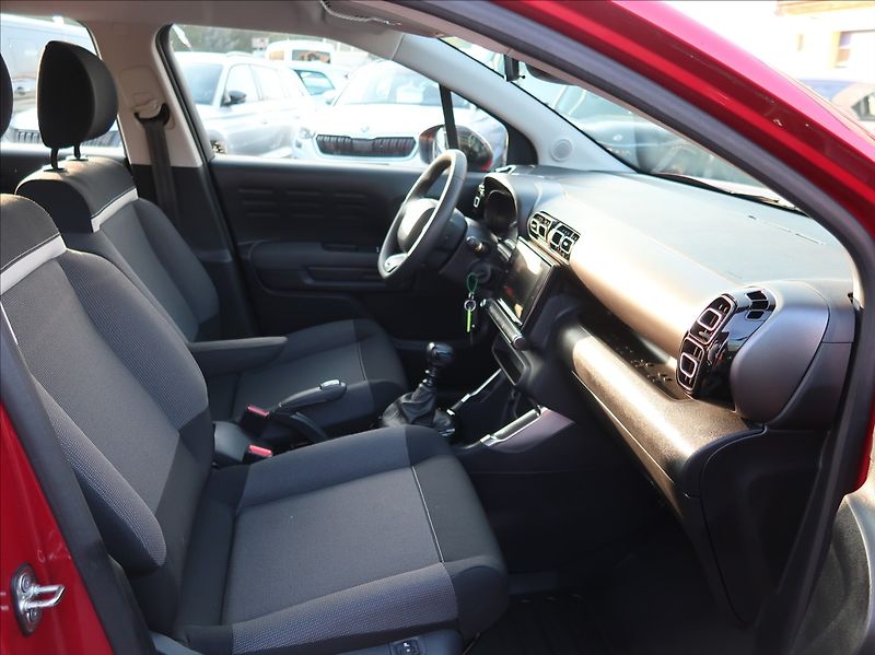 Citroën C3 Aircross 1,2 PT,81kW,NovéČR,Serv.kn. - fotka 13 z 24