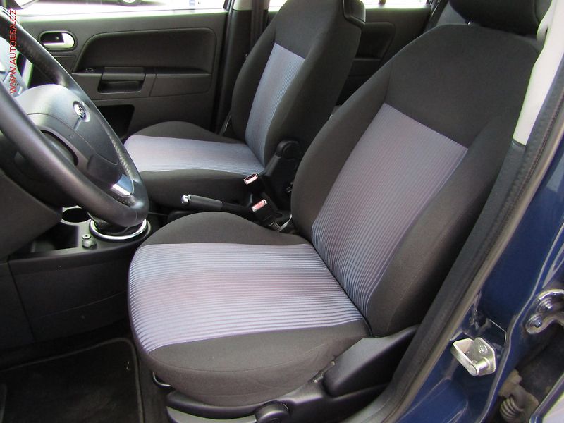 Ford Fusion (2010) 1.4i, 1.maj,ČR, AC - fotka 9 z 14