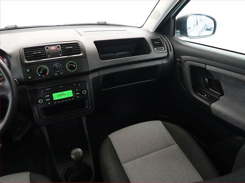 Škoda Fabia (2010) 1.2, jezdí výborně - fotka 8 z 13