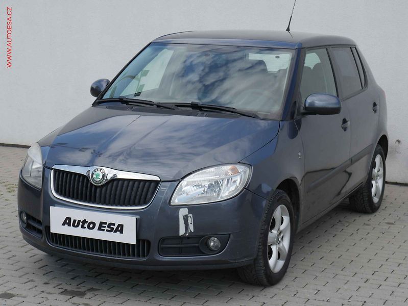 Škoda Fabia (2009) 1.2HTP, ČR, servis.kniha - fotka 3 z 14